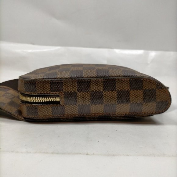 Louis Vuitton Brown Checkered Crossbody Bag - Picture 5 of 9